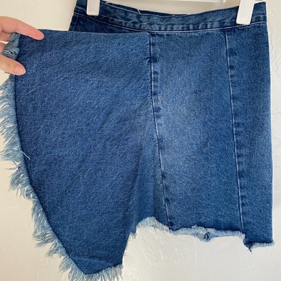 Blank NYC Asymmetrical Keltie Denim Mini Skirt NWT - Picture 3 of 10